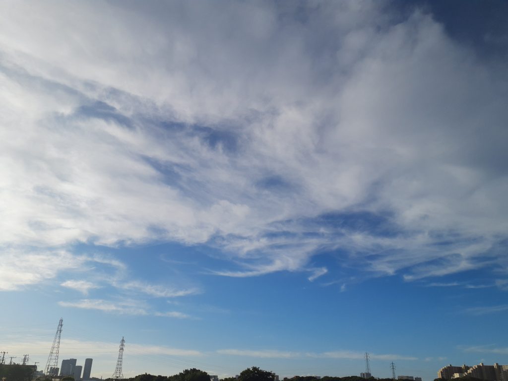 多摩川の雲　　8月11日、12日